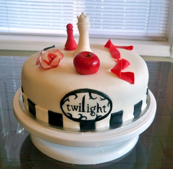 amazing twilight inspired cakes 33 in Amazing Twilight Inspired Cakes 