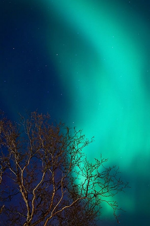 aurora borealis 09 in Stunning Images and Legends of the Northern Lights   Aurora Borealis