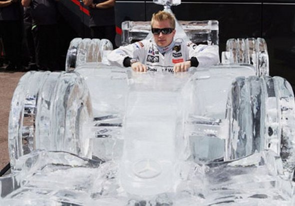 14 coolest ice car sculptures 13 in 14 Coolest Ice Car Sculptures 