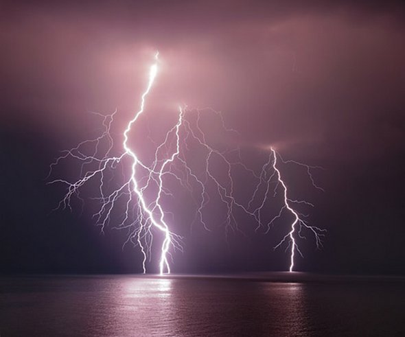 30 lightning photography 01 in 30 Fantastic Examples of Lightning Photography