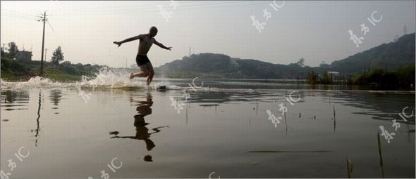 gliding on water by monk 01 in Gliding on Water (Qing Gong) Performed by Monk of South Shaolin Temple