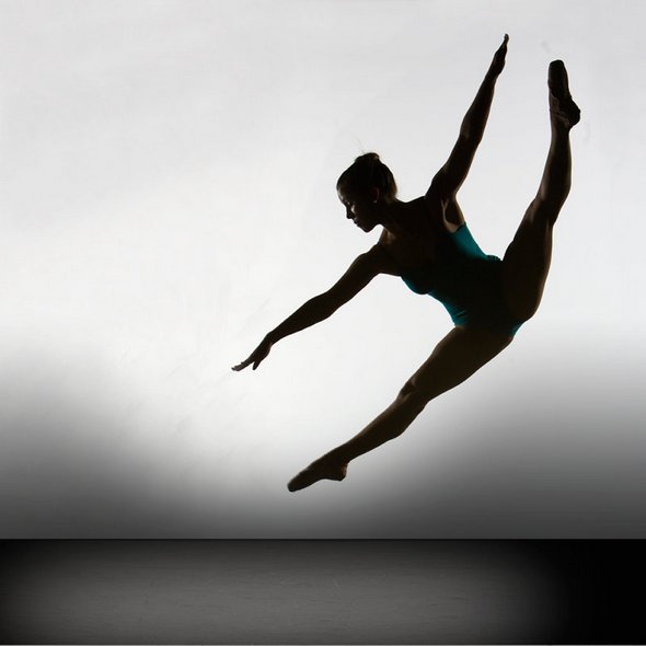 incredible beautiful slhouette 04 in Incredible Beautiful Silhouette of Ballet Dancers