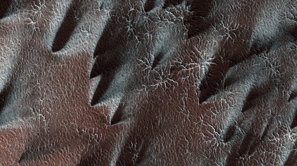 the landscapes from mars 16 in 35 Impossible Landscapes from Mars