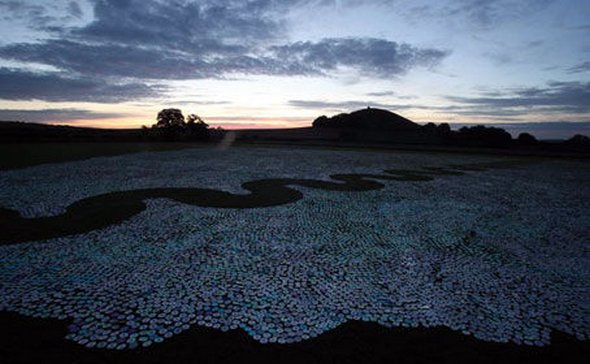 urban field by 600000 cds 01 in Urban Field Made by 600 000 CDs