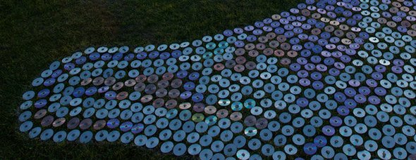 urban field by 600000 cds 02 in Urban Field Made by 600 000 CDs