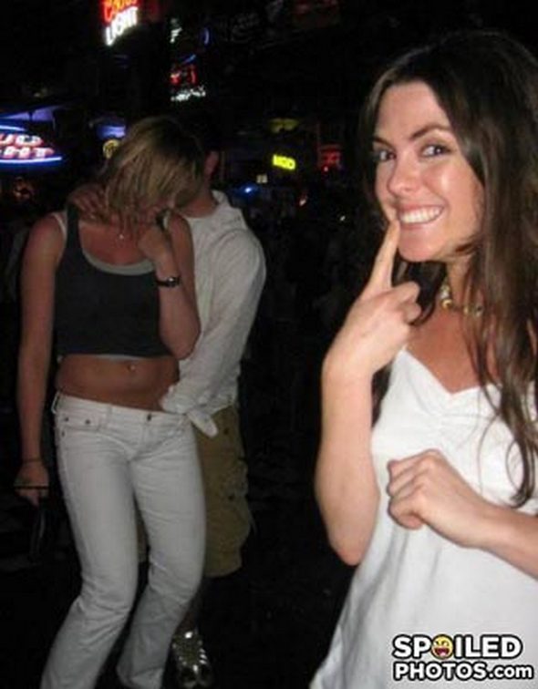 11 photos totally ruined 06 in 11 Photos Totally Ruined By Action in The Background