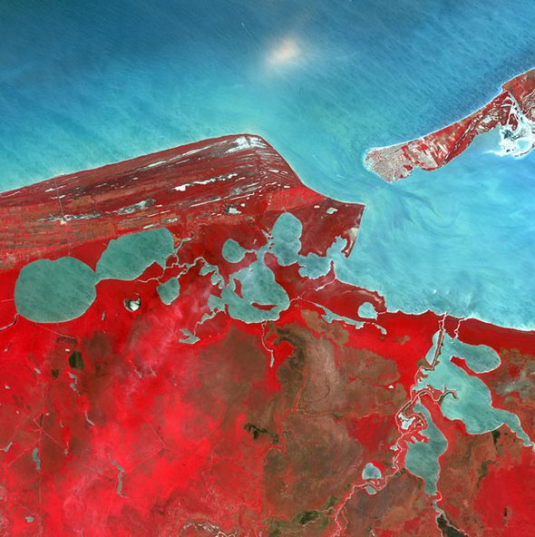 50 stunning satellite photos 09 in 50 Stunning Satellite Photos of Earth