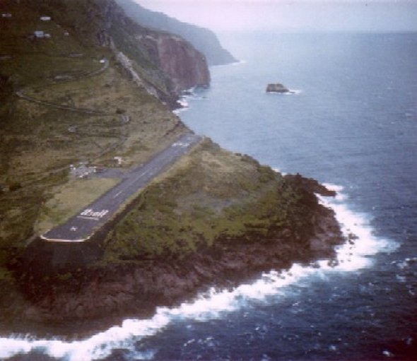 most dangerous airports 19 in The Most Scariest Airports In World