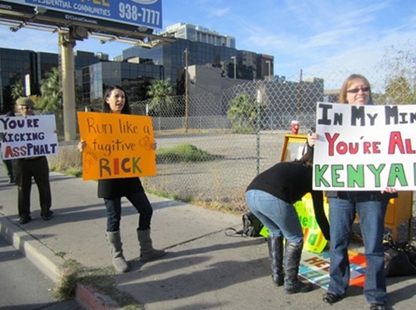 funny marathon signs 06 in Top 10 Funniest Marathon Signs