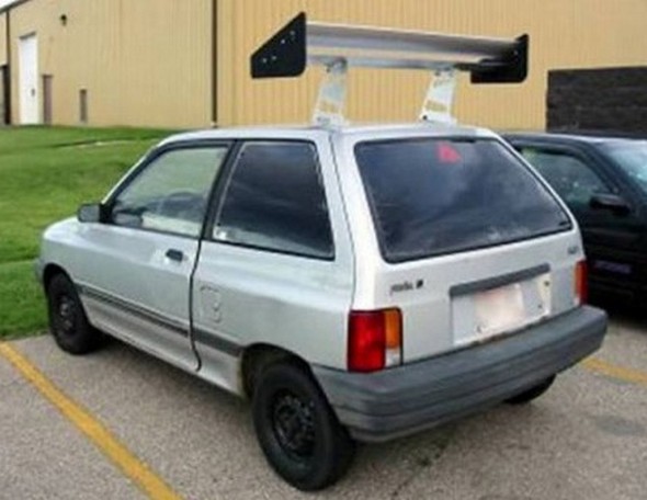 ridiculous car spoilers 04 in Top 10 Ridiculous Car Spoilers