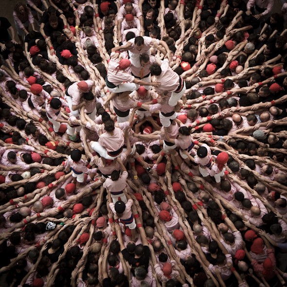 the human tower 03 in The Human Tower Photography: A Modern Tower of Babel