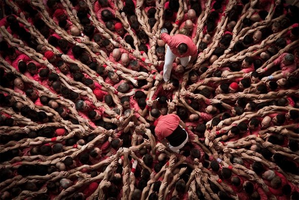 the human tower 08 in The Human Tower Photography: A Modern Tower of Babel